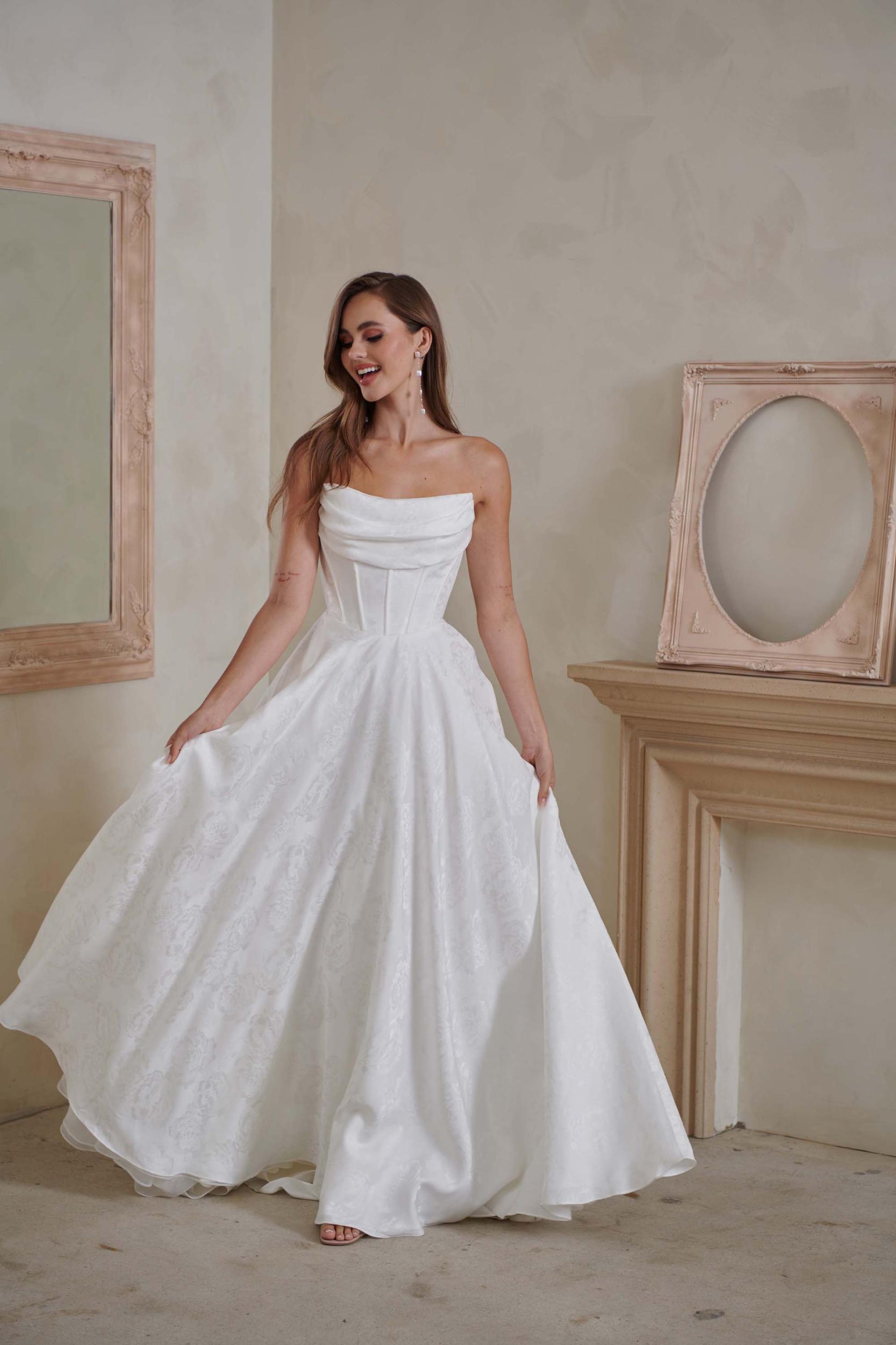 greer wedding dress  Jenny Yoo The Greer gown is an embodiment of elegance and charm Greer - Serene by Madi
